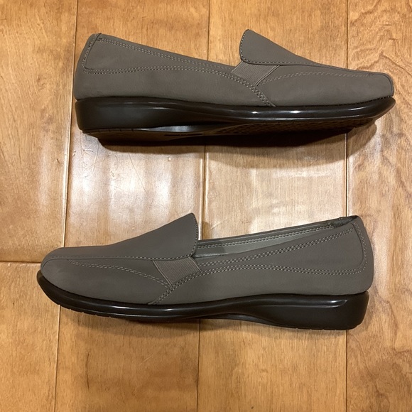 Women’s loafers - Picture 3 of 10